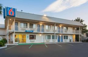  Motel 6-Woodland, CA Sacramento Airport  Вудленд